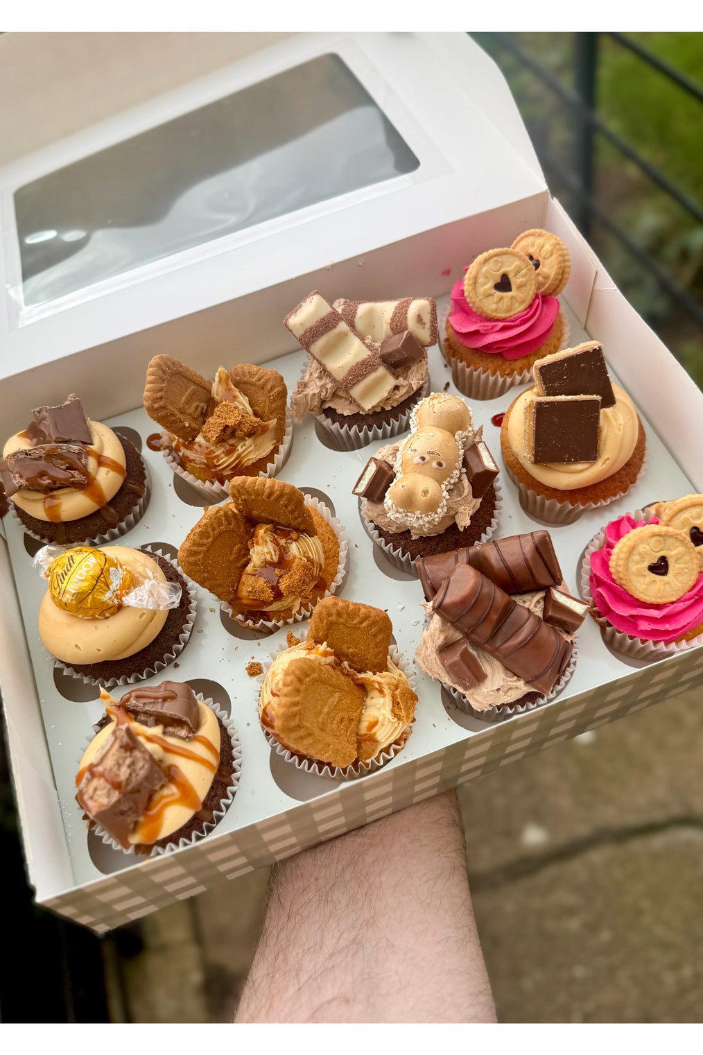 Cakes & Cupcakes