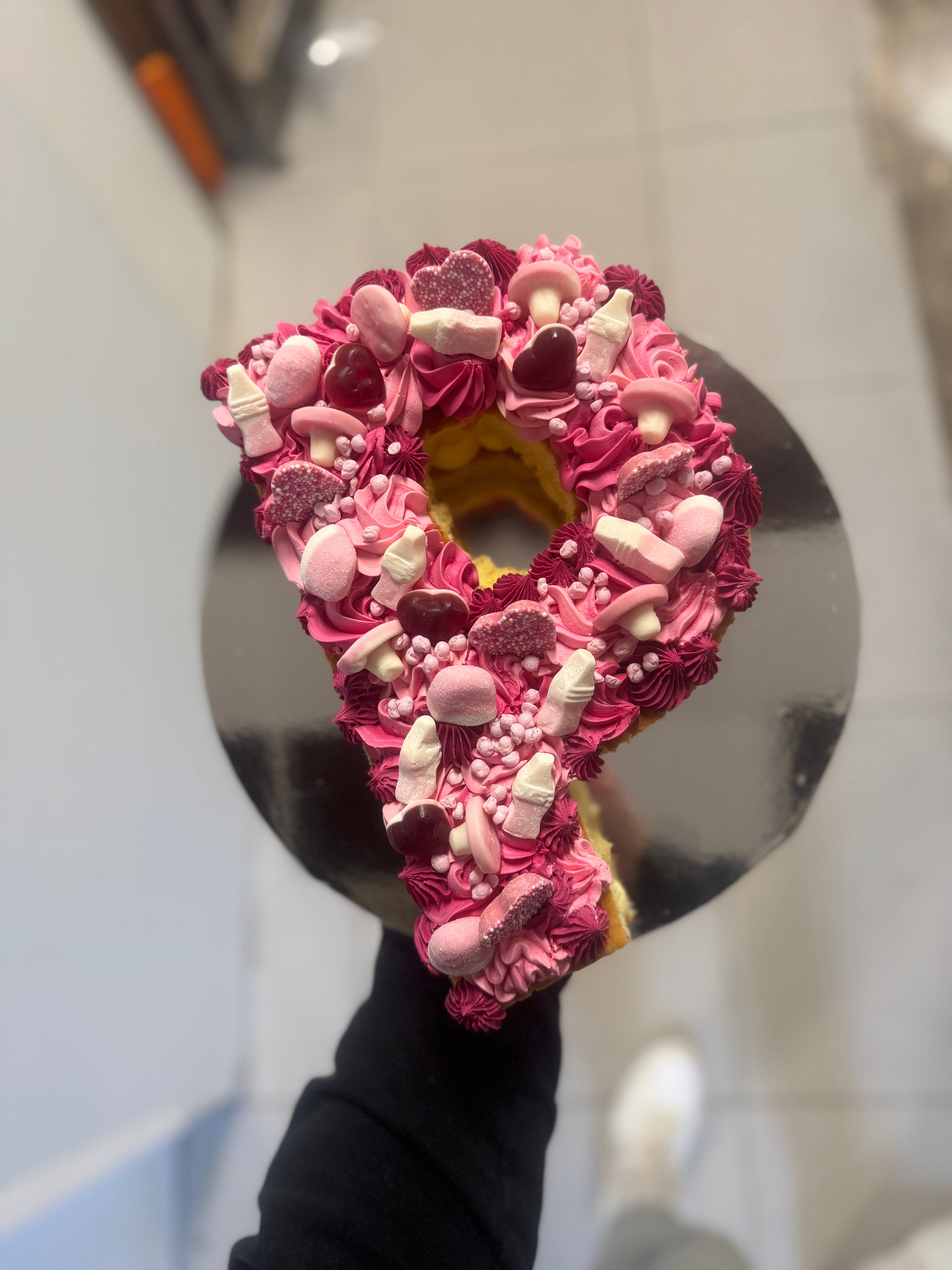 Letter Cake - Sweetie topped