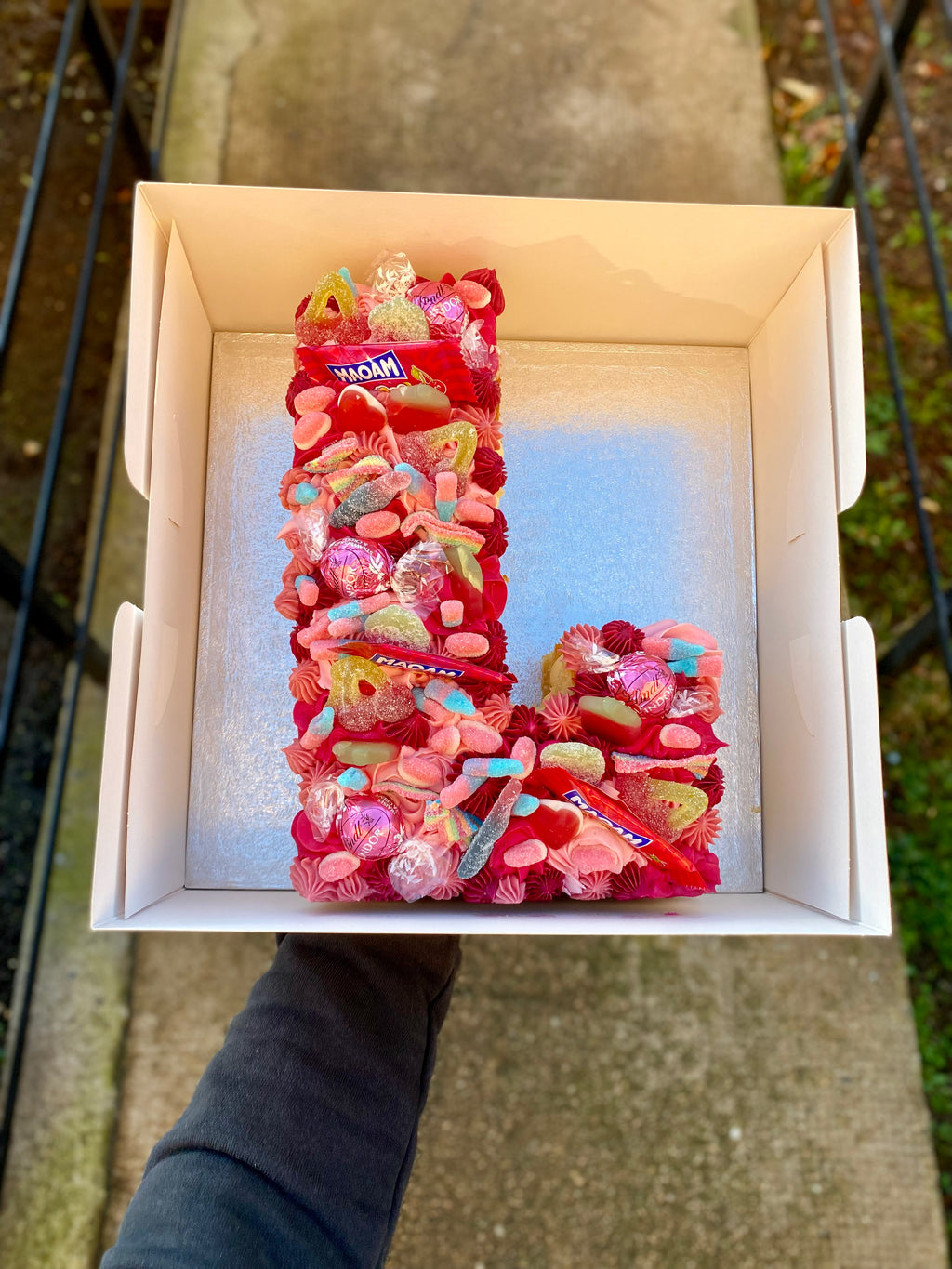 Letter Cake - Sweetie topped